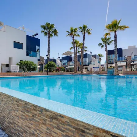 Sunny Haven Caboroig * Dehesa de Campoamor (Orihuela Costa)